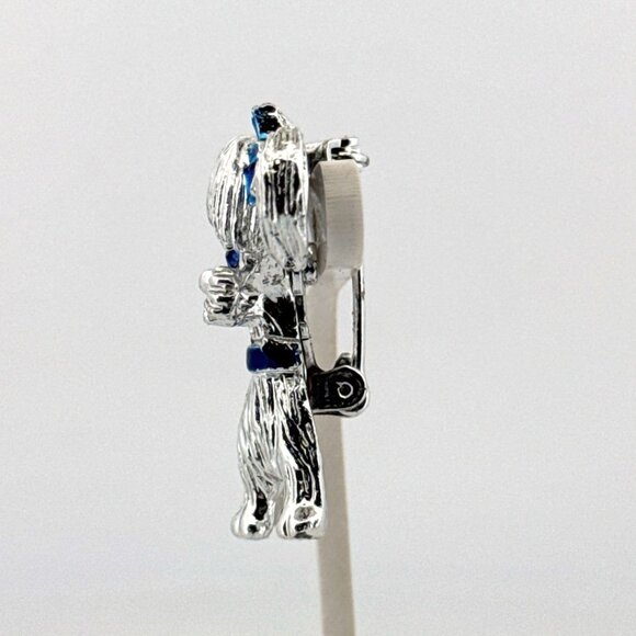 Vintage Silver Tone Dog Brooch Blue Glass Eyes & Enamel Bows Estate 12.6g Pin - Picture 4 of 8